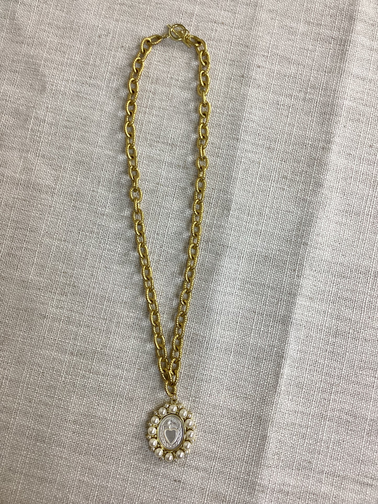 Imperial Necklace Sacred Heart