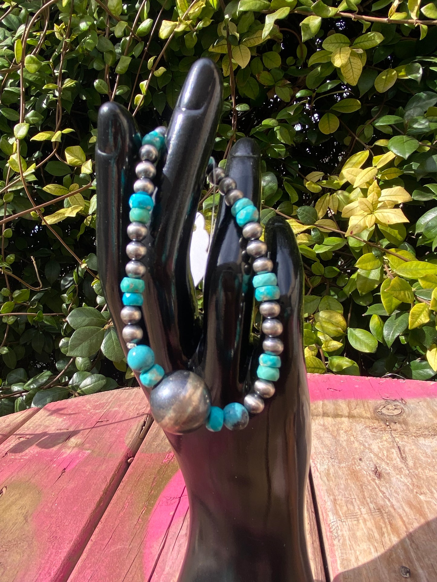 Stretchy Navajo Style Pearls And Turquoise Bracelet