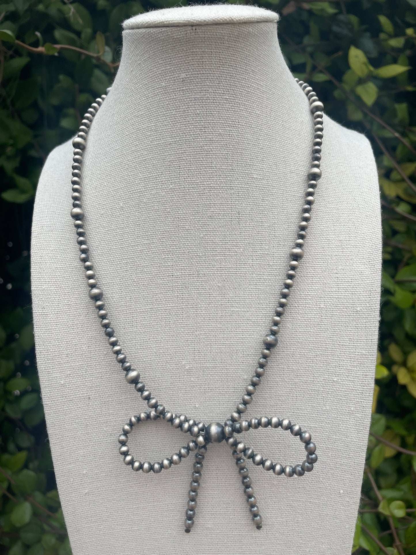 Sterling Silver Navajo Pearl Style Beaded Bow Tie Necklace 20 inches