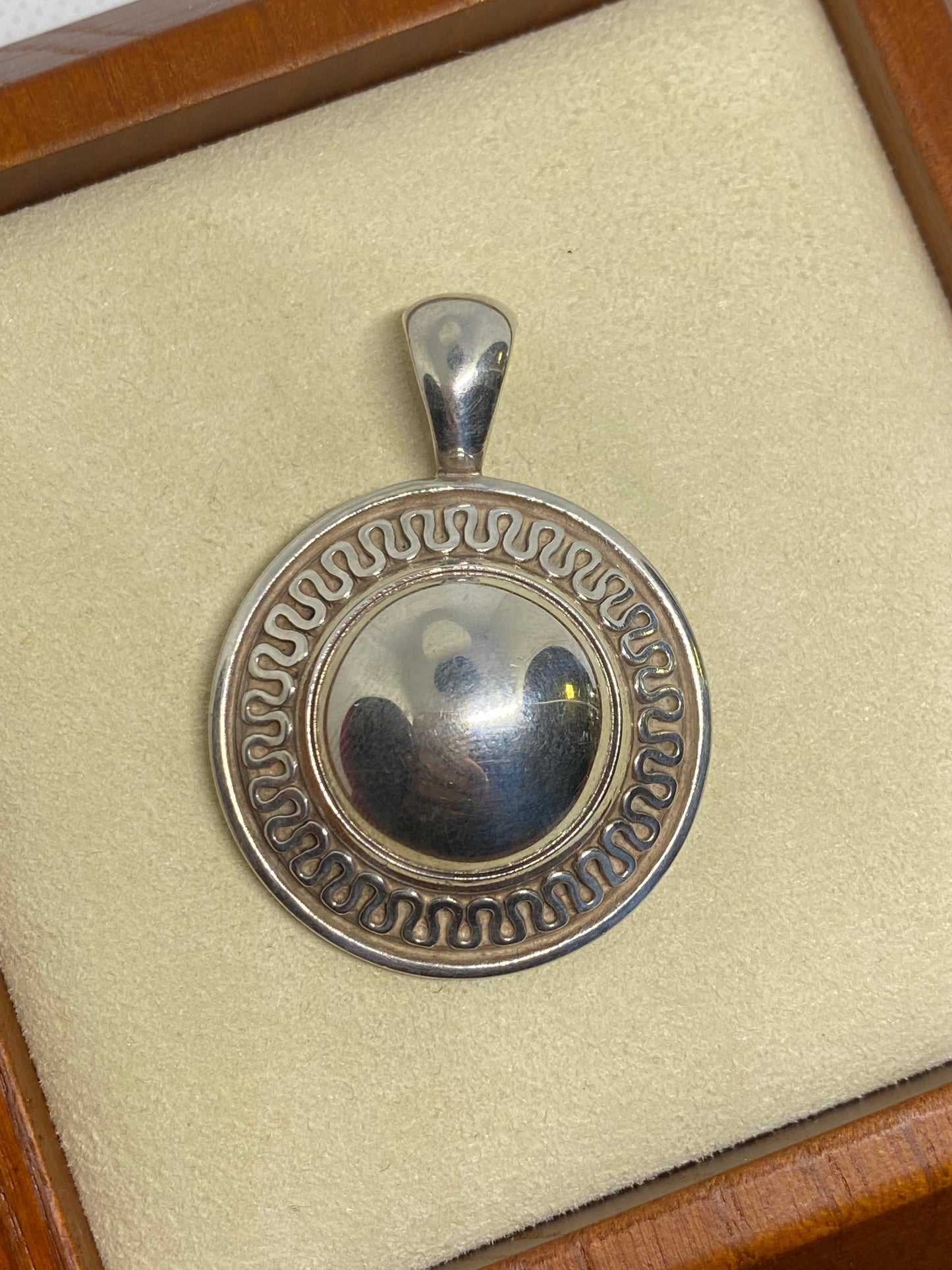 James Avery Retired Dome Pendant