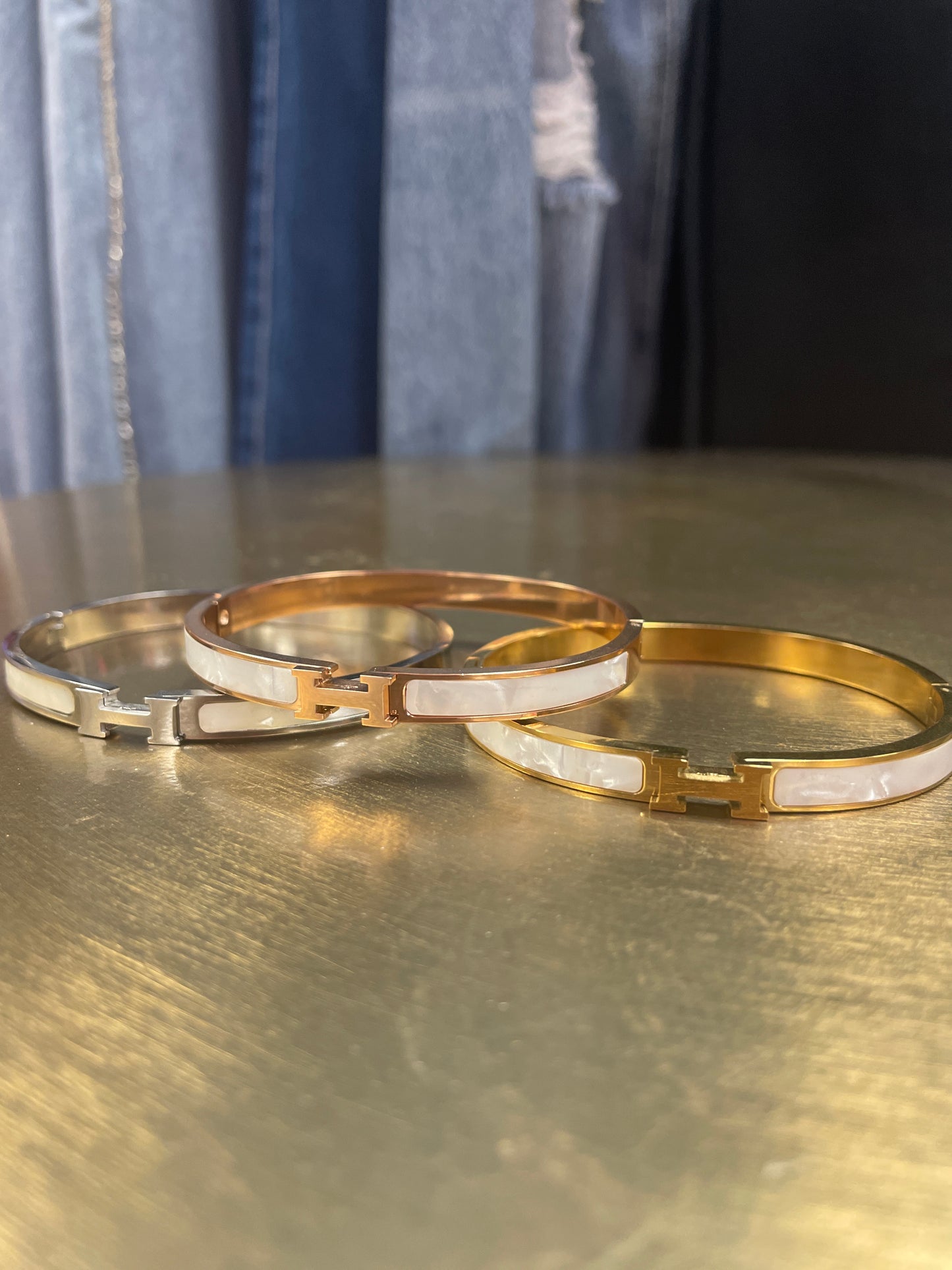 Thin H Bracelet Pearl