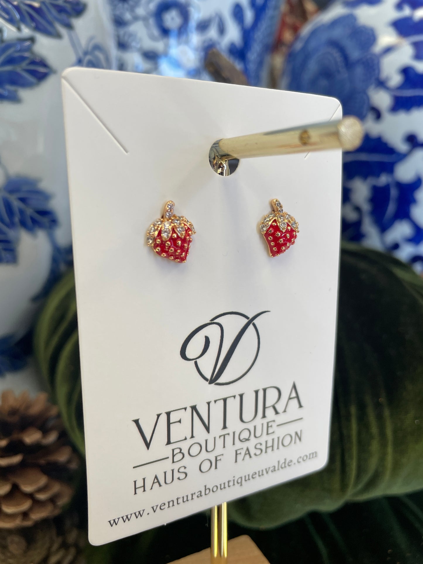 Crystal Strawberry 🍓 Stud Earrings