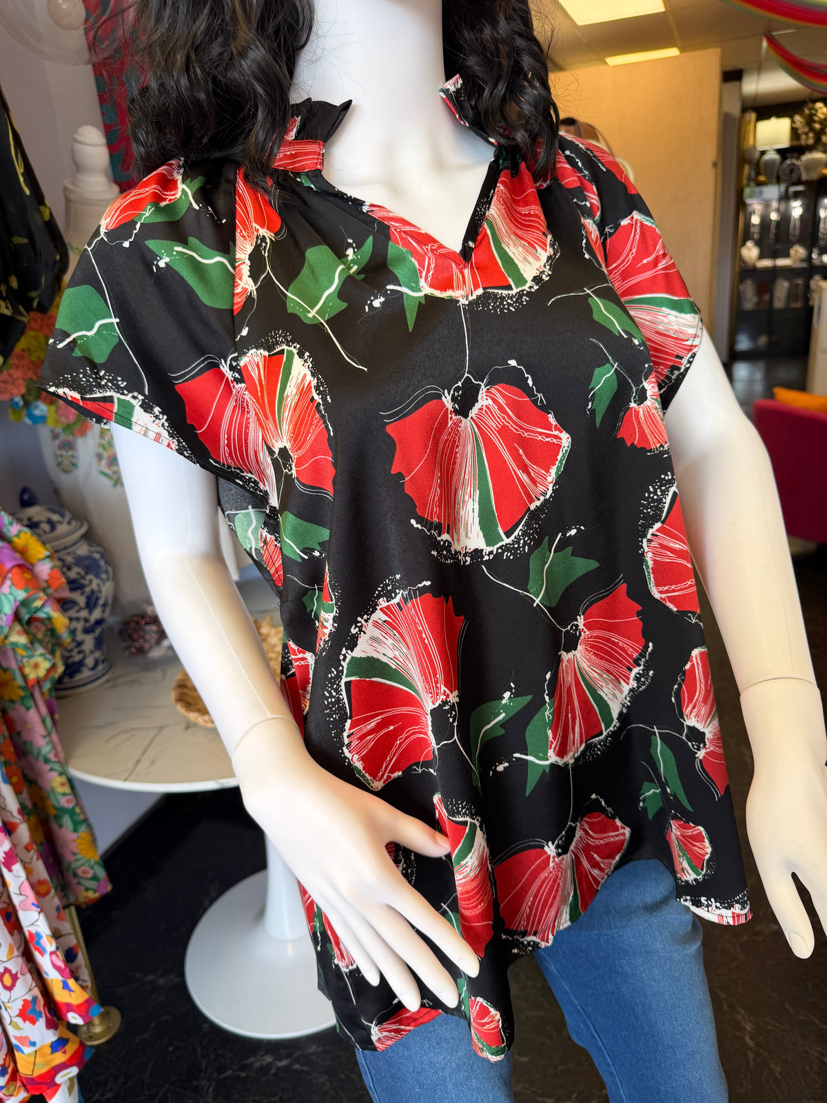 Black Floral Fan Top
