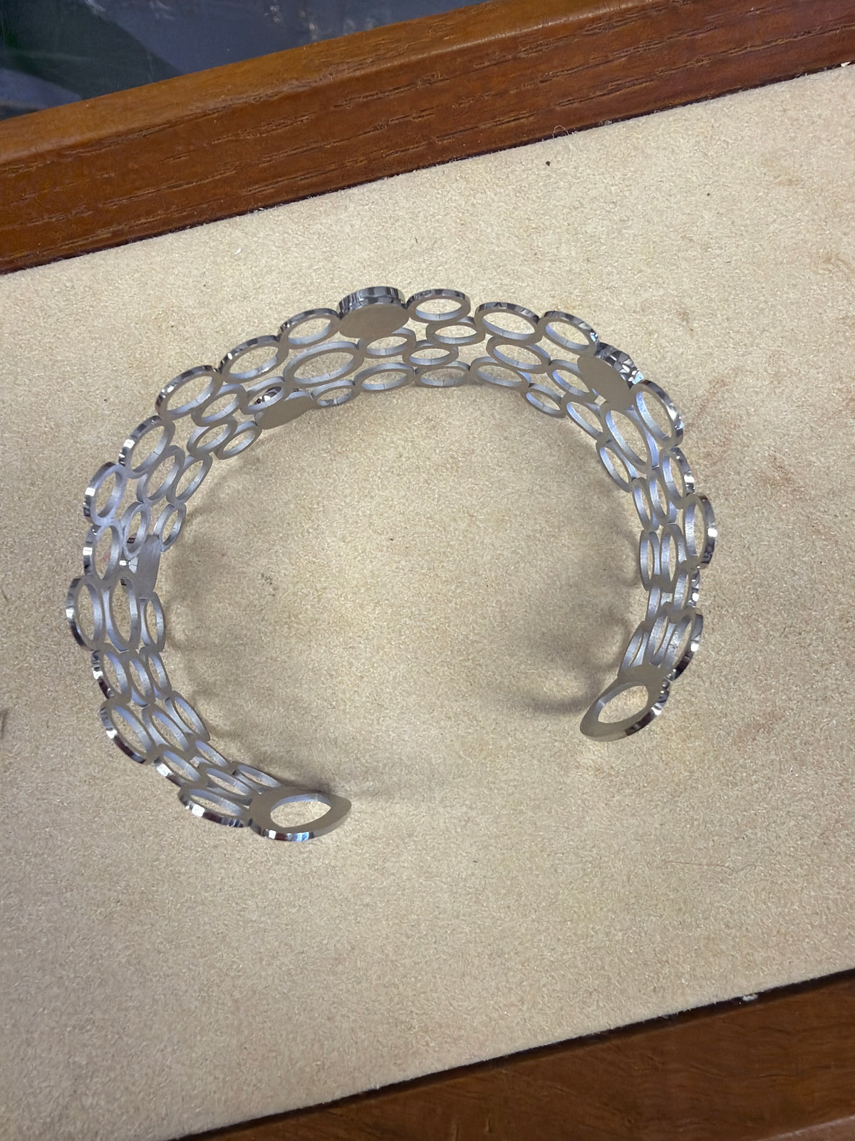 Stainless Circle Cuff With Black Stones