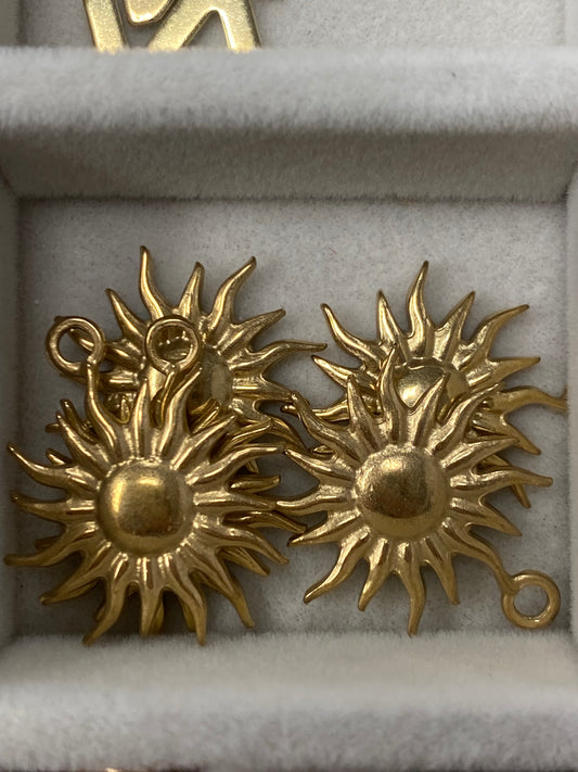 Sun Charm