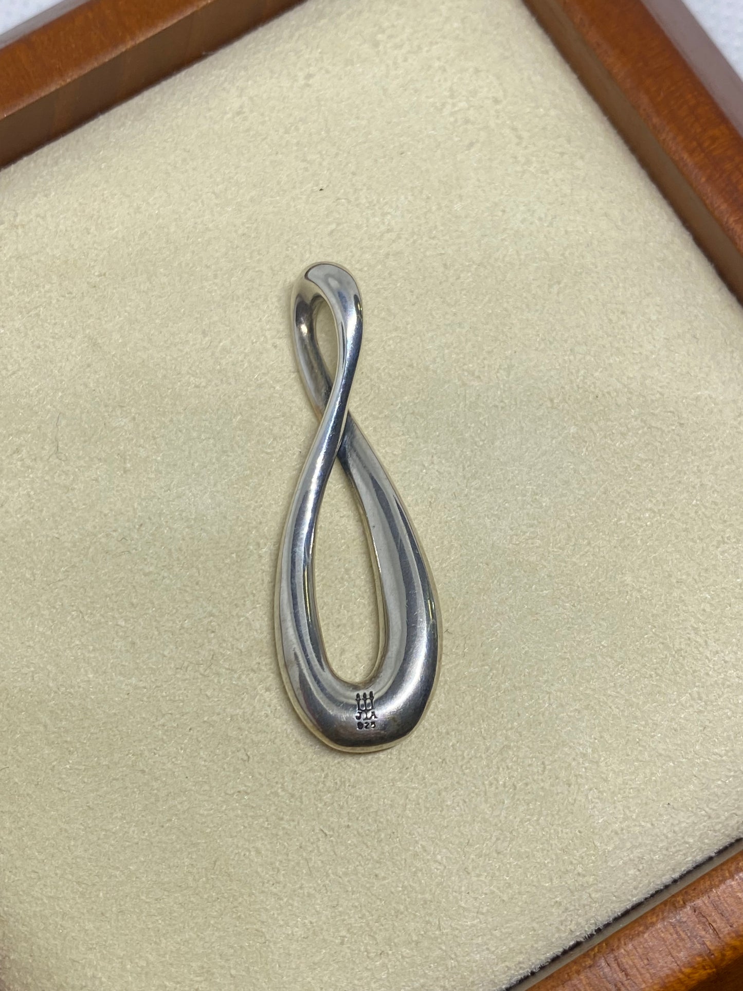 James Avery Retired Infinity Drop Pendant