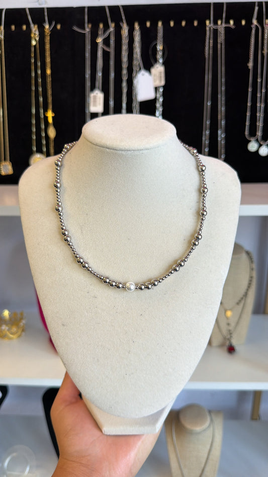 Stainless Steel Gradient Pearl Necklace