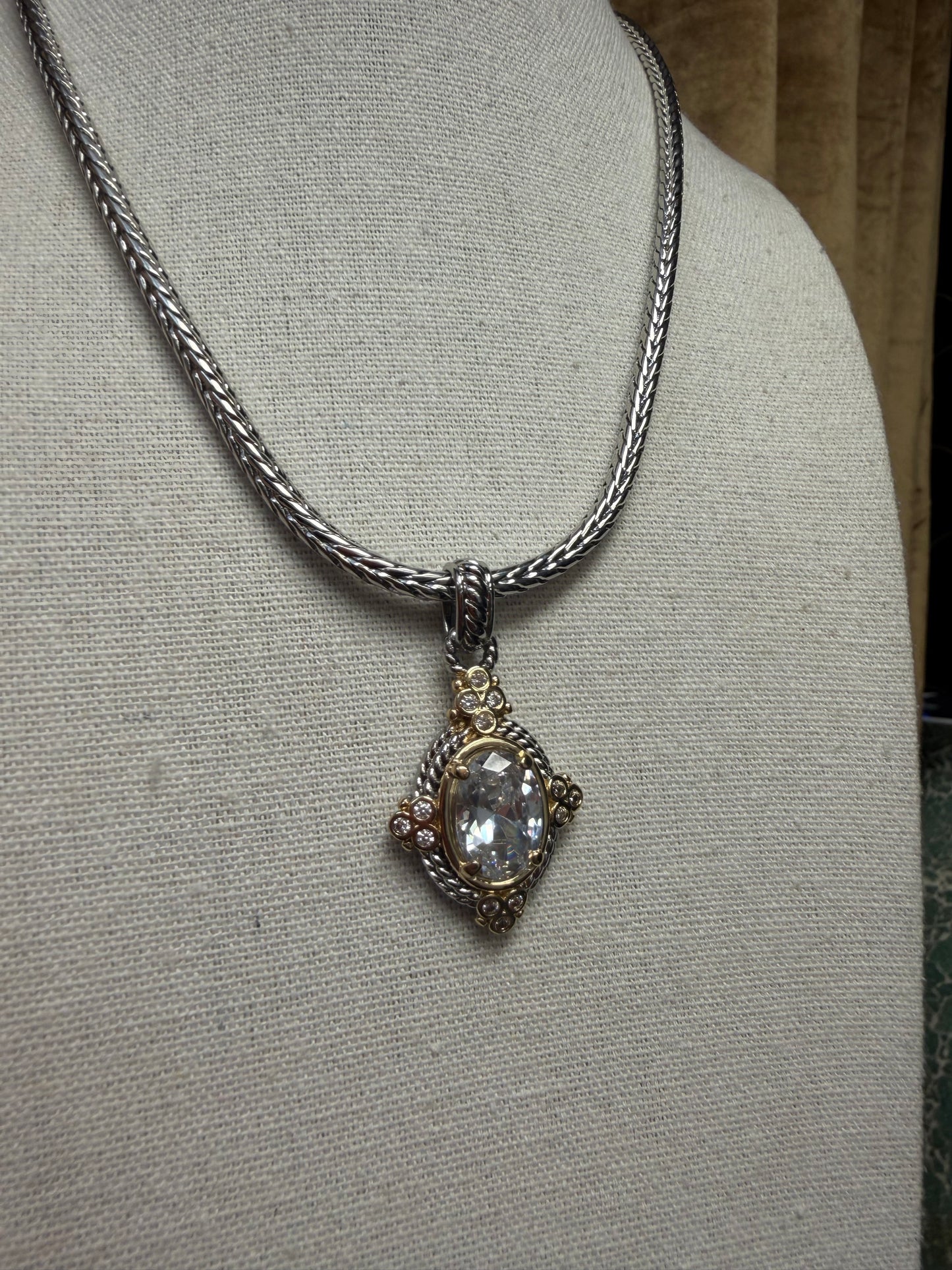 MX Collection Necklace Crystal