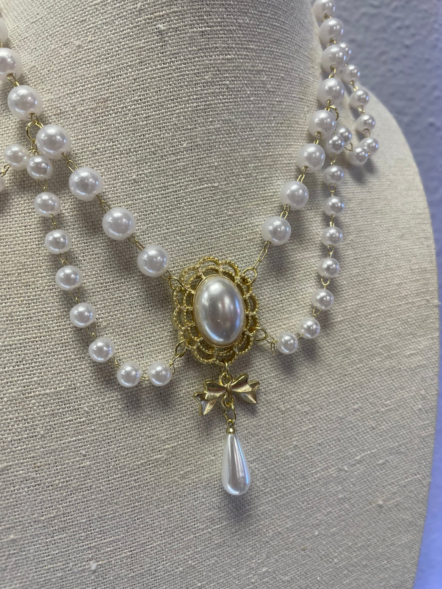 Queen Victoria Pearl Necklace