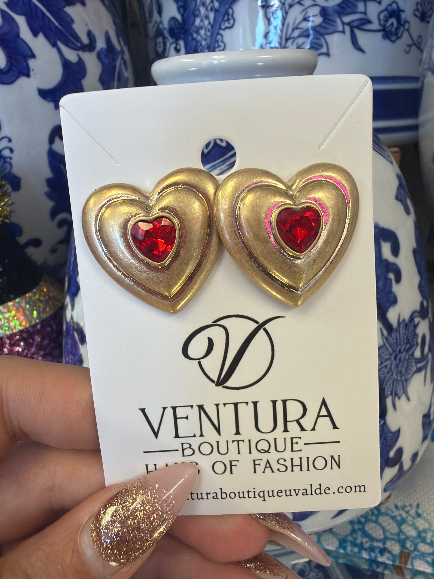 Retro Heart Stud Earrings