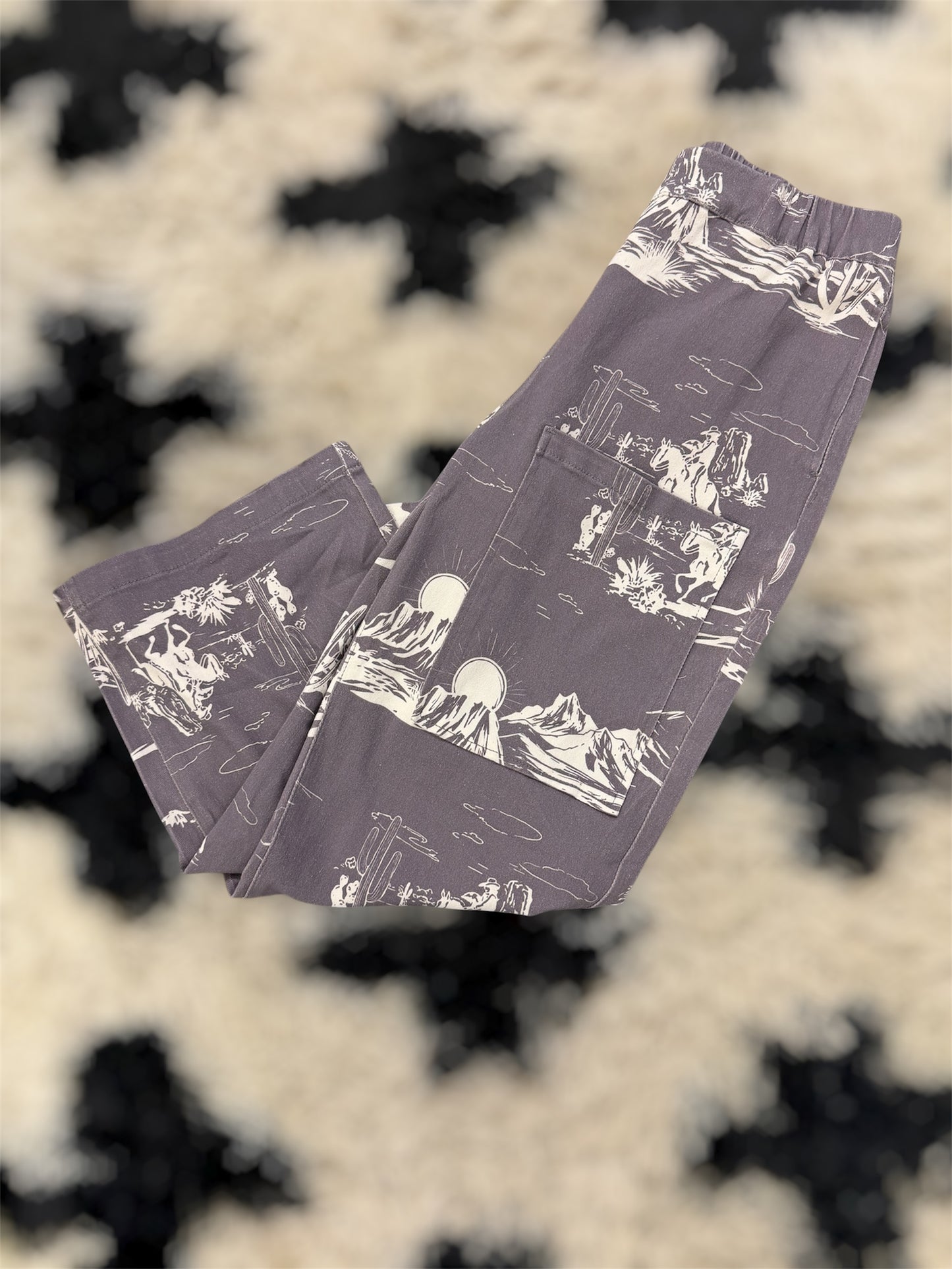 Western Stretchy Grey & White Jean With Pockets