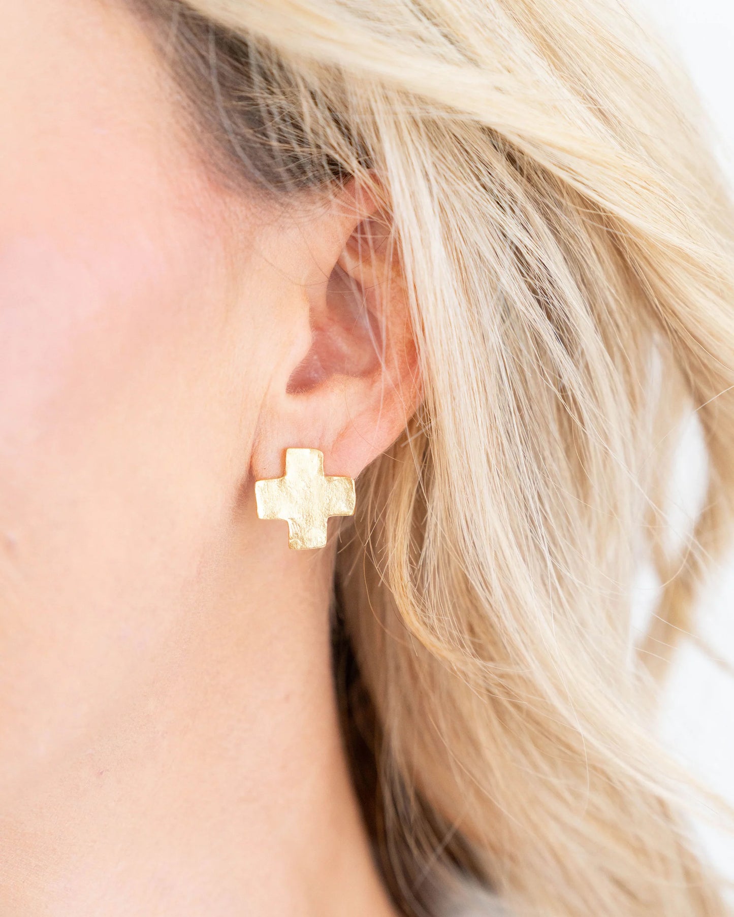 Susan Shaw Mini Gold Square Cross Stud