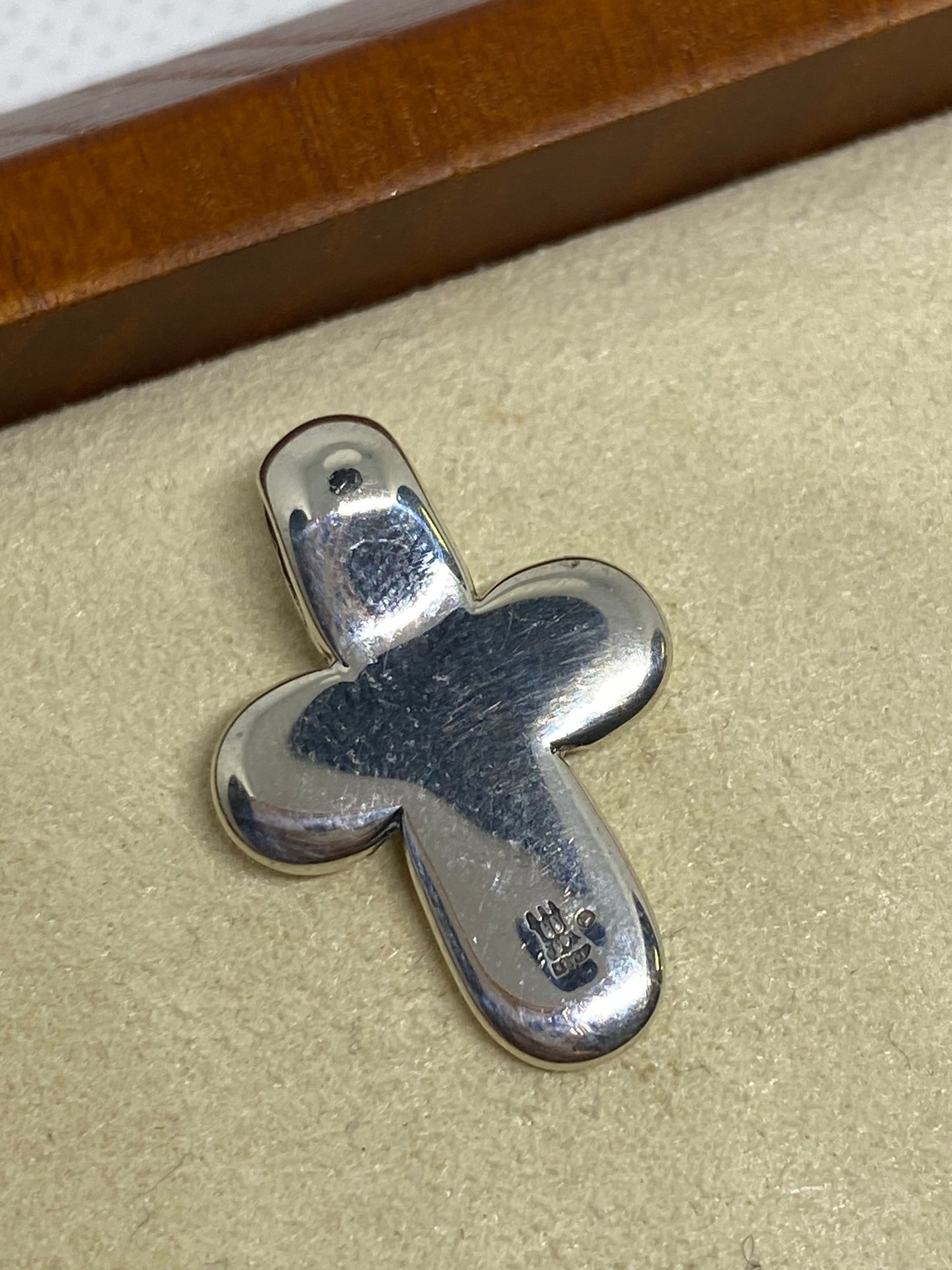 James Avery Retired Puffy Cross Pendant