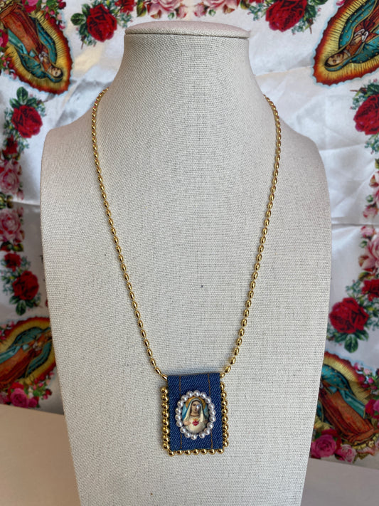 France Bleu Jean Mary Necklace