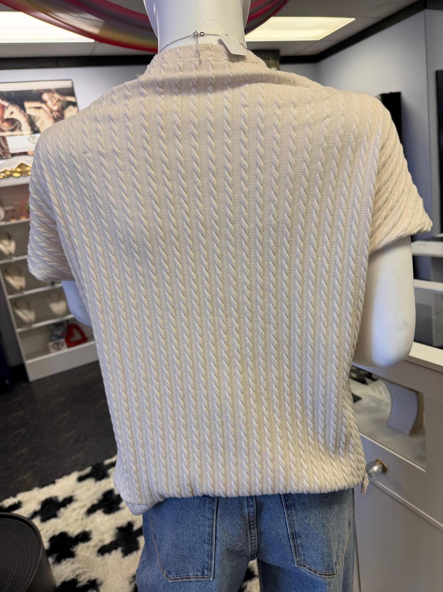 Crème Short Sleeve Mock Neck Front Pocket Top