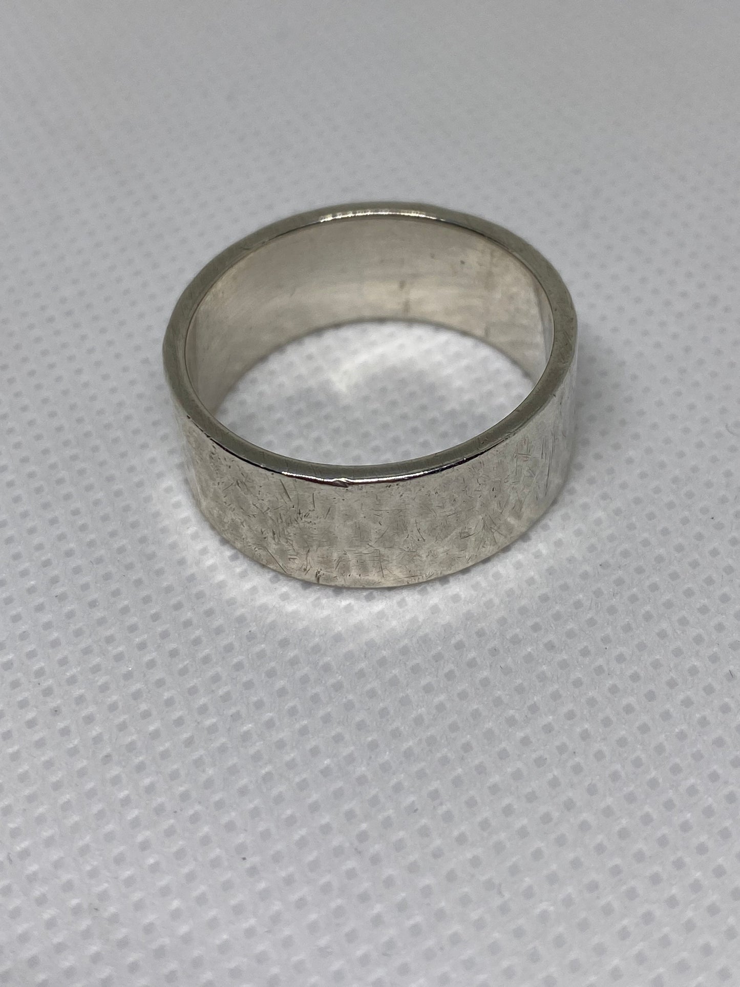 James Avery Retired Wide Hammered Ring Size 12