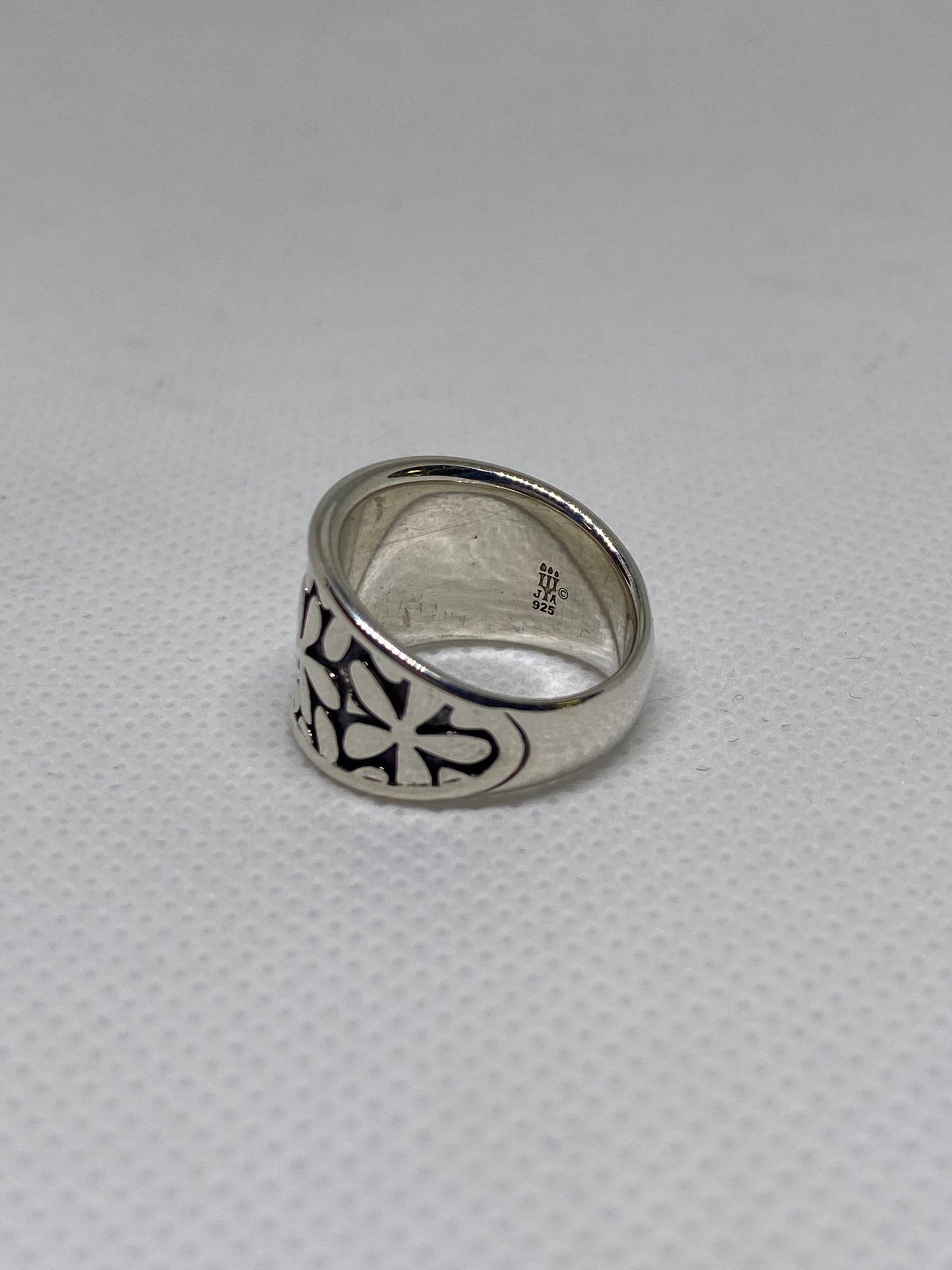 James Avery Retired Wide Flower Ring Size 5