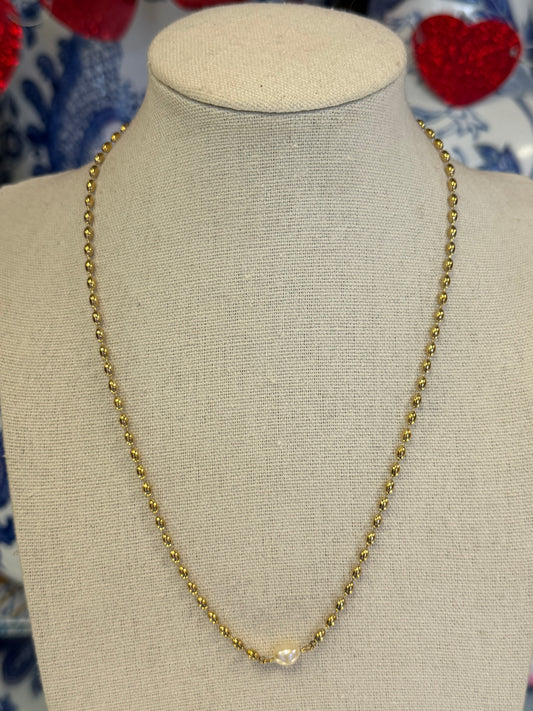 Stainless Gold Plated Imitation Pearl Necklace
