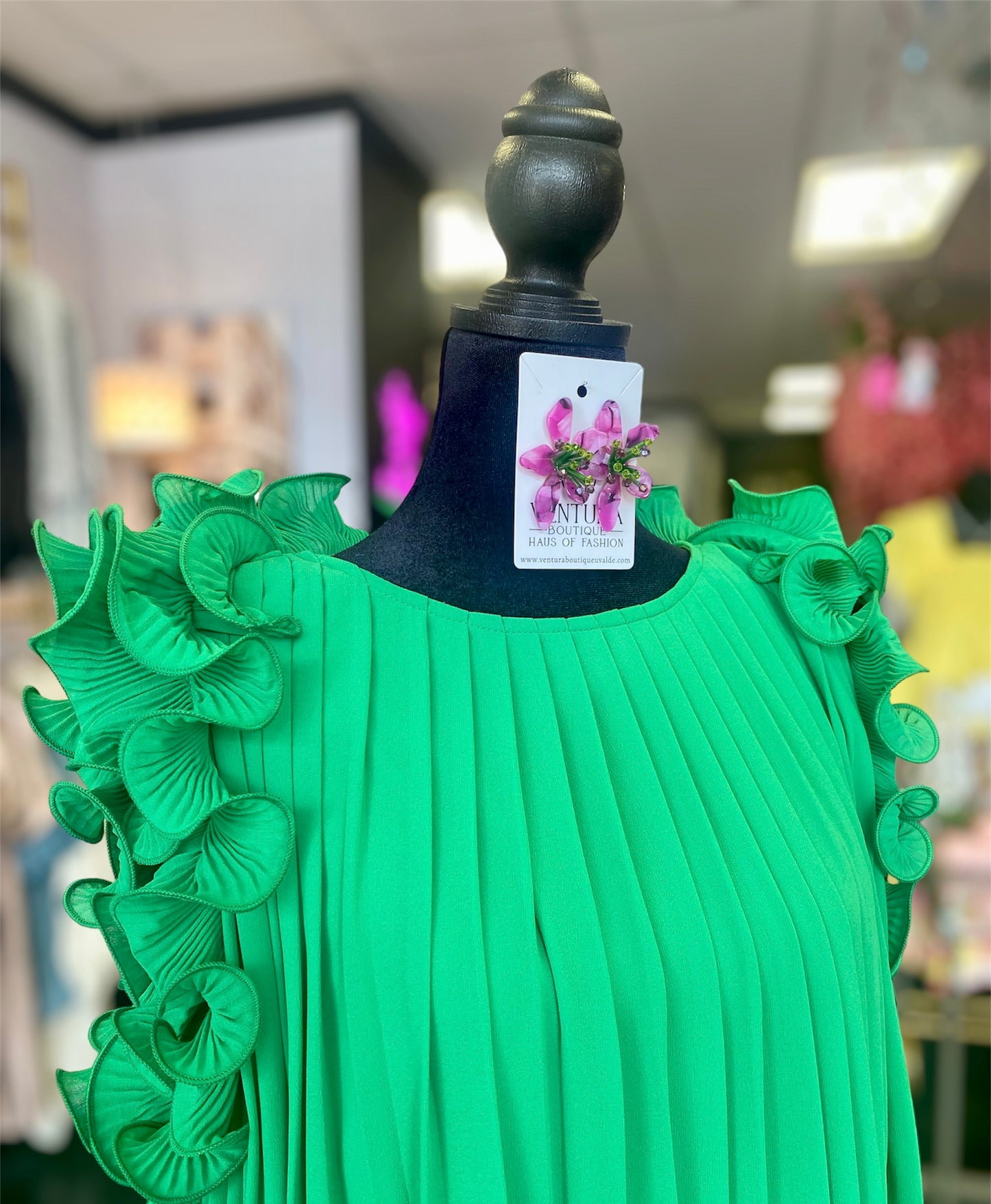 Luxurious Kelly Green Dress