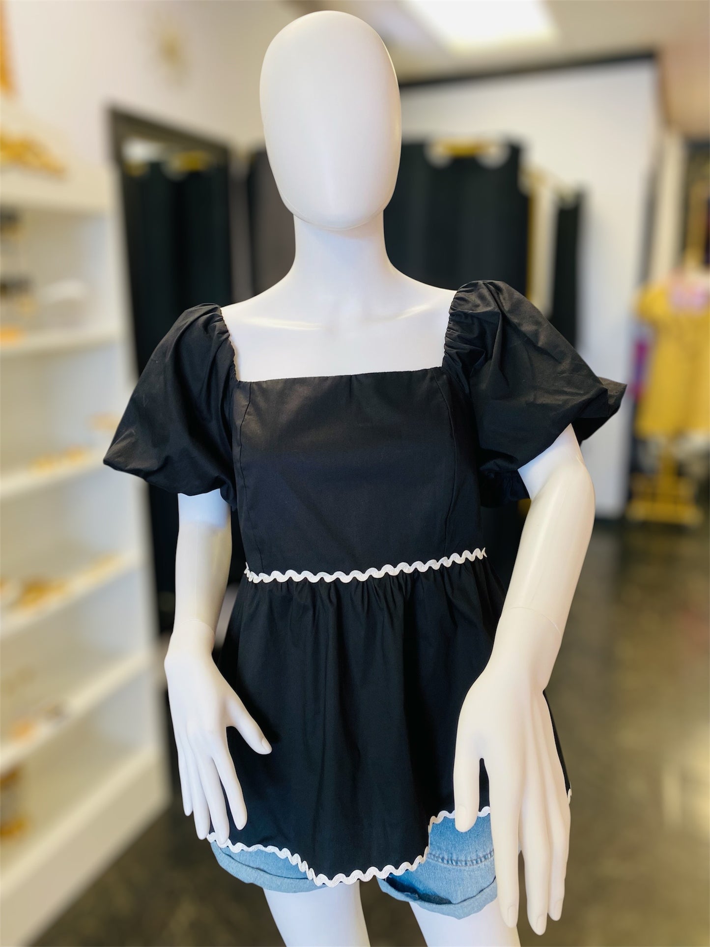 Wavy Ric Rac Detailed Babydoll Top