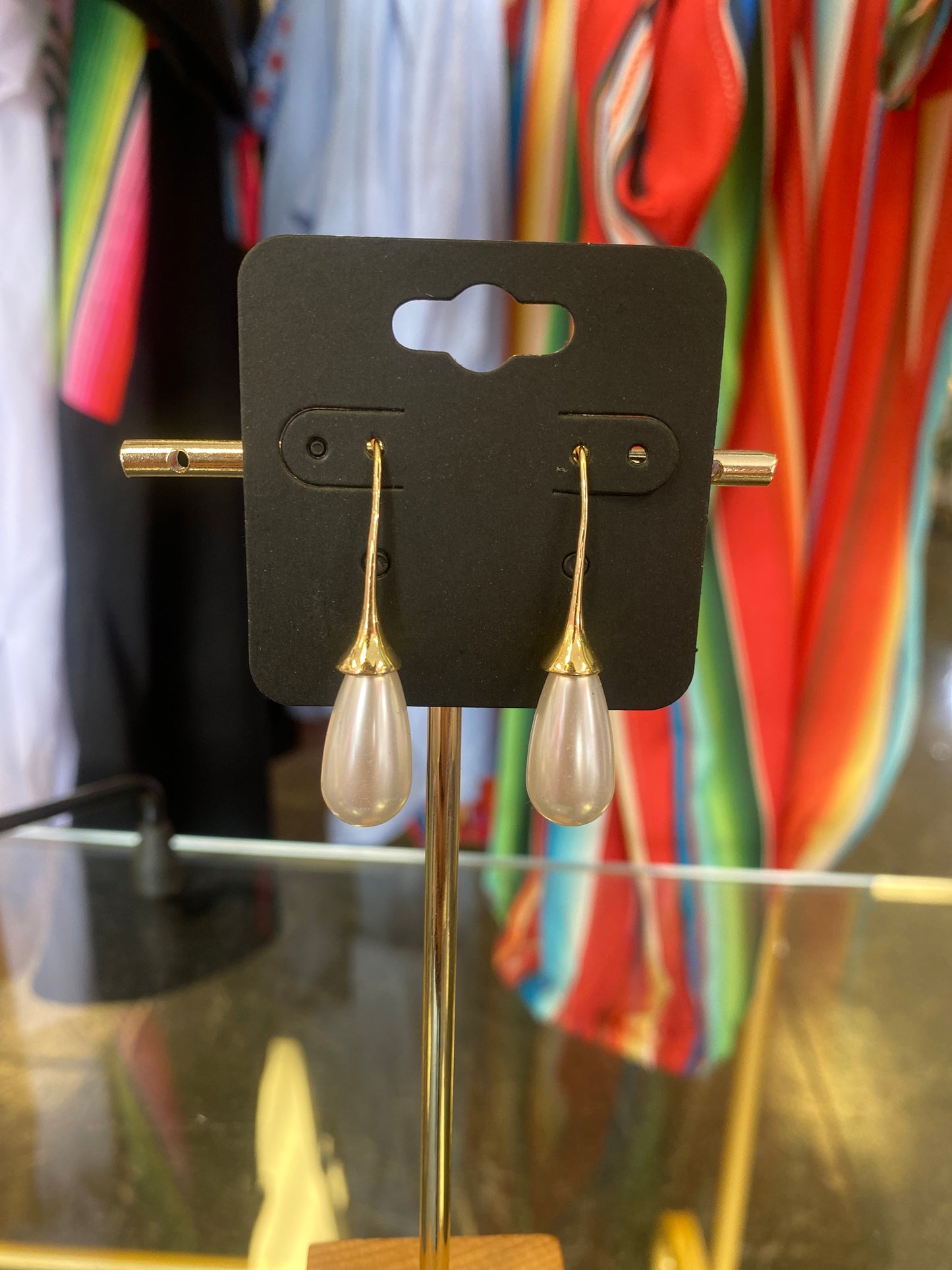 Imitation Pearl Drop Earring