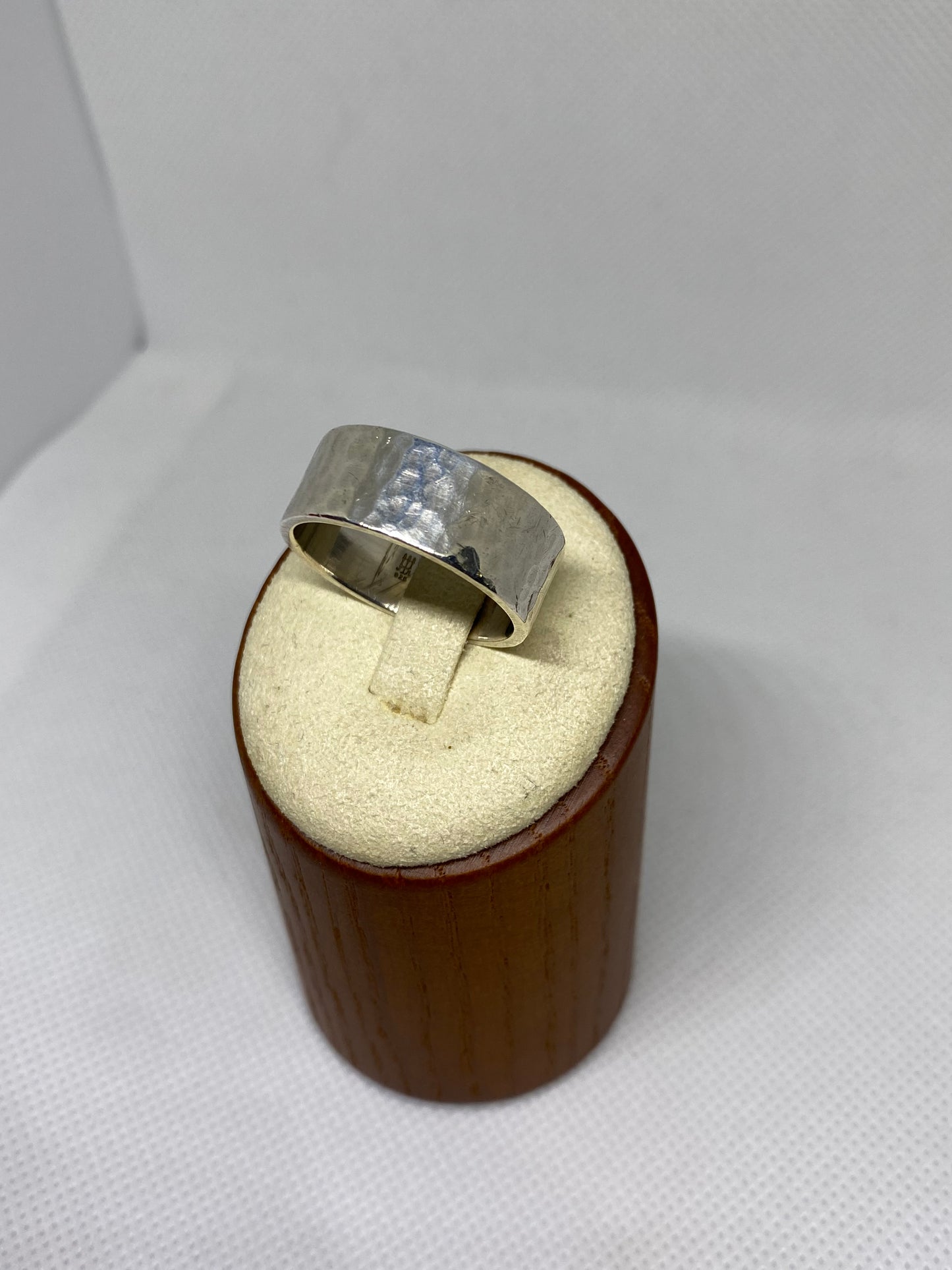 James Avery Retired Wide Hammered Ring Size 12