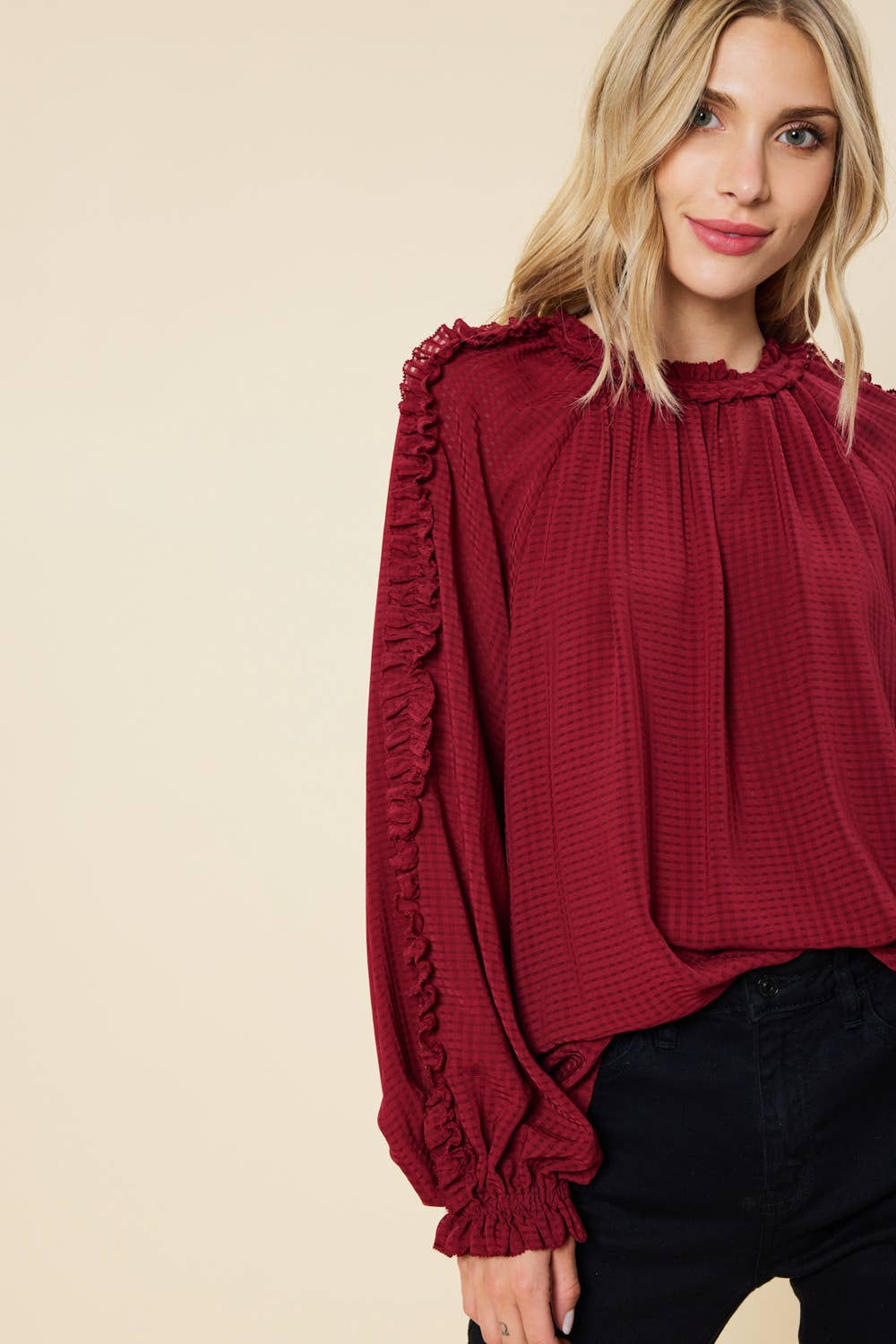 IT3464 - BURNOUT GINGHAM RUFFLED LONG SLEEVES TOP: BURGUNDY / L