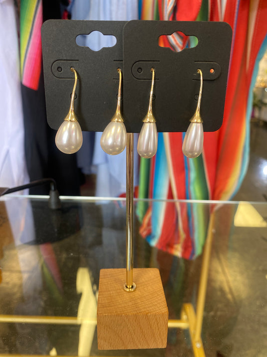 Imitation Pearl Drop Earring