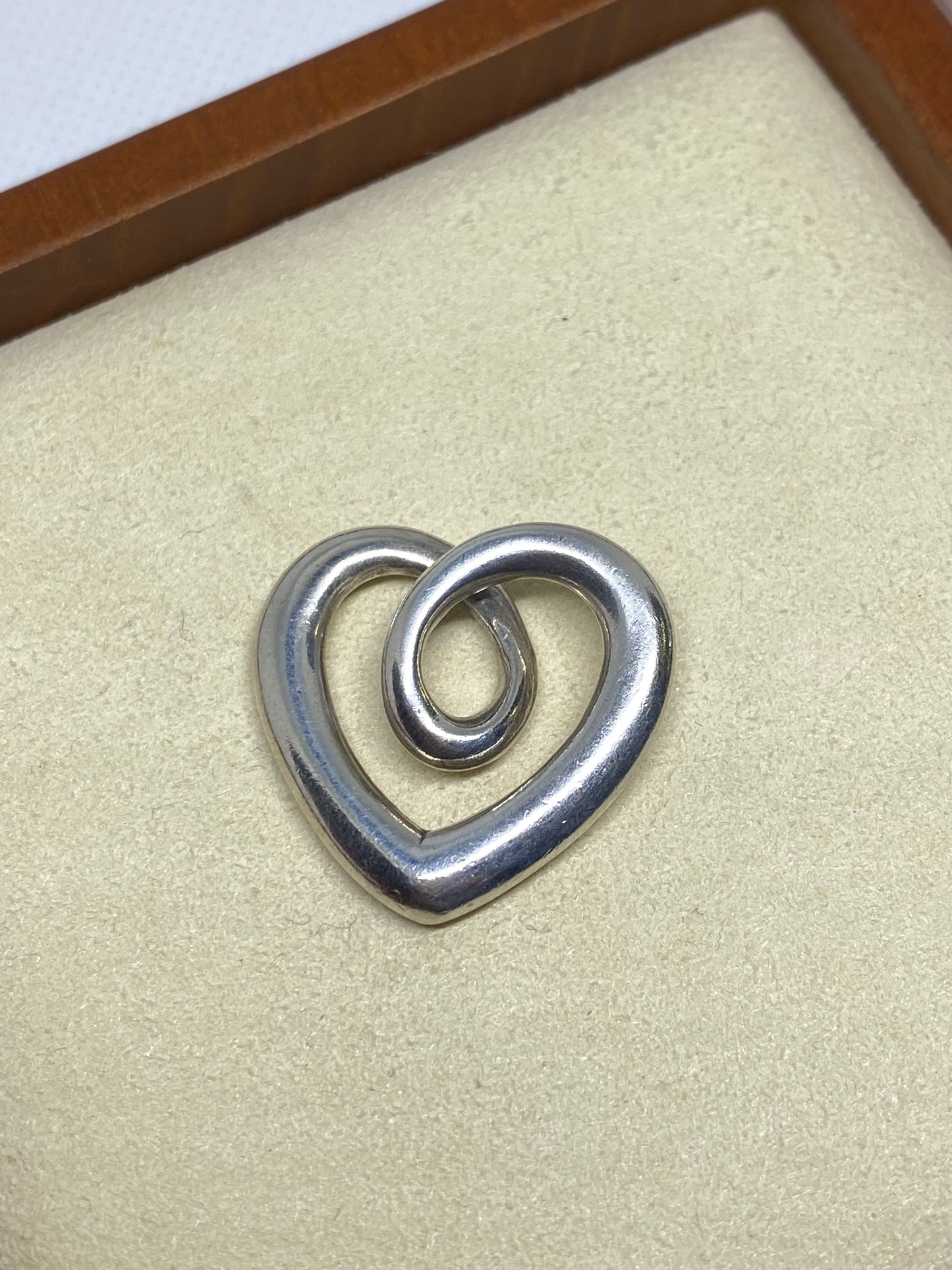 James Avery Retired Heart Floating Pendant