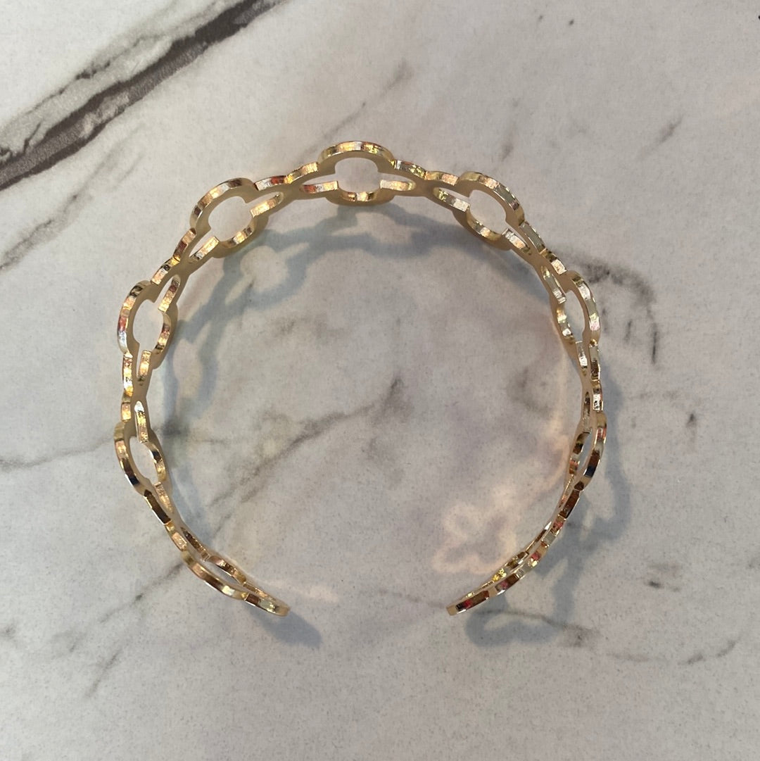 Gold Four Leaf Cuff