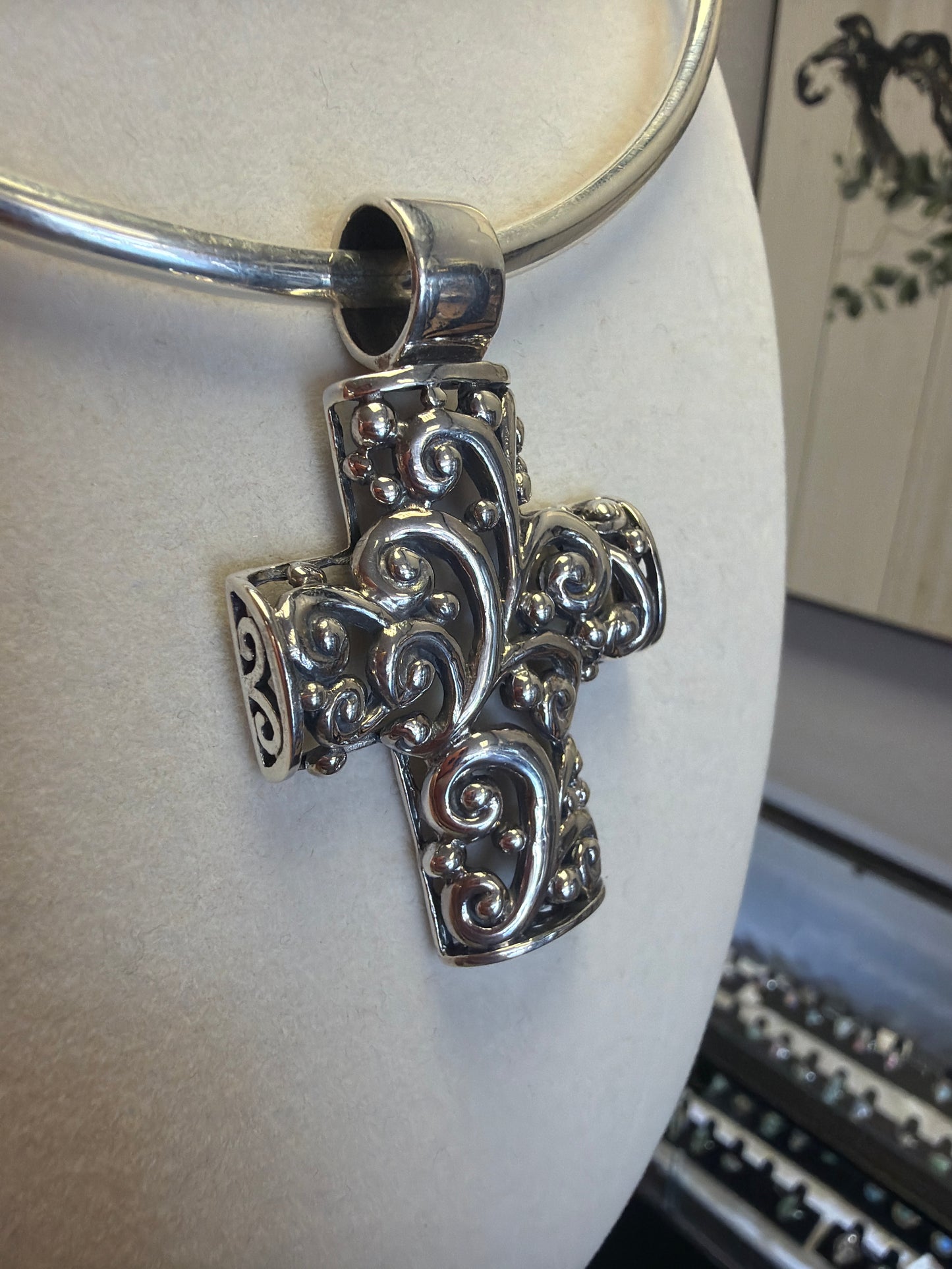 Beautiful Ornate Cross Pendant