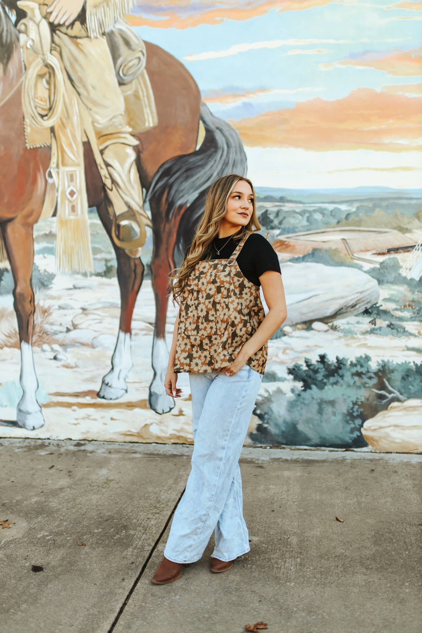 BUCKIN BIBS *FLORAL: S/M