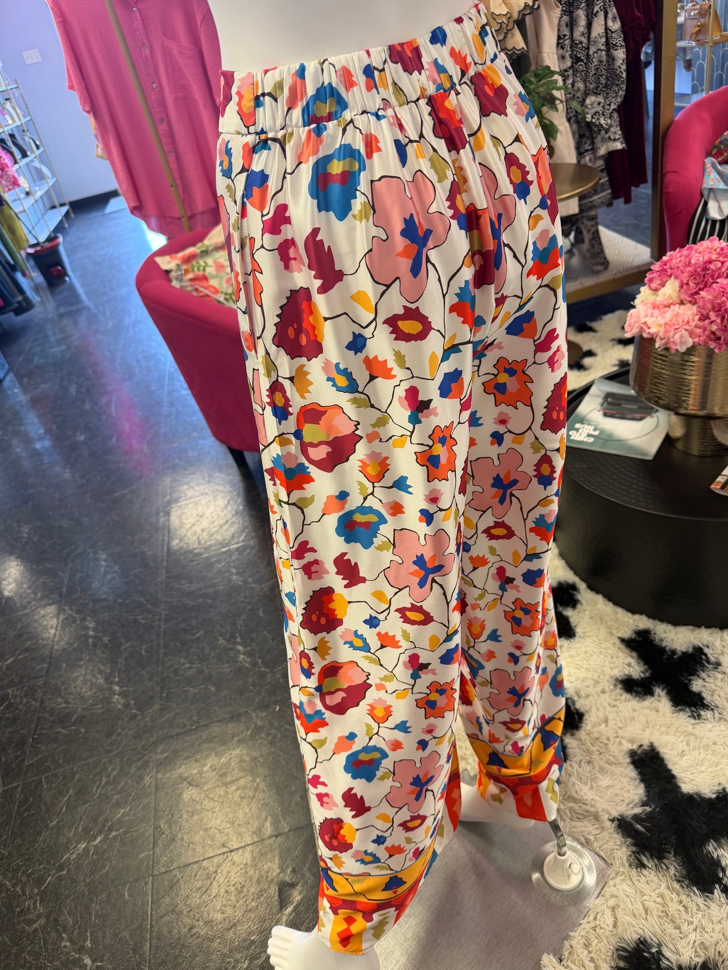 Floral Silk Like 2 Piece Set AMAZING!!!