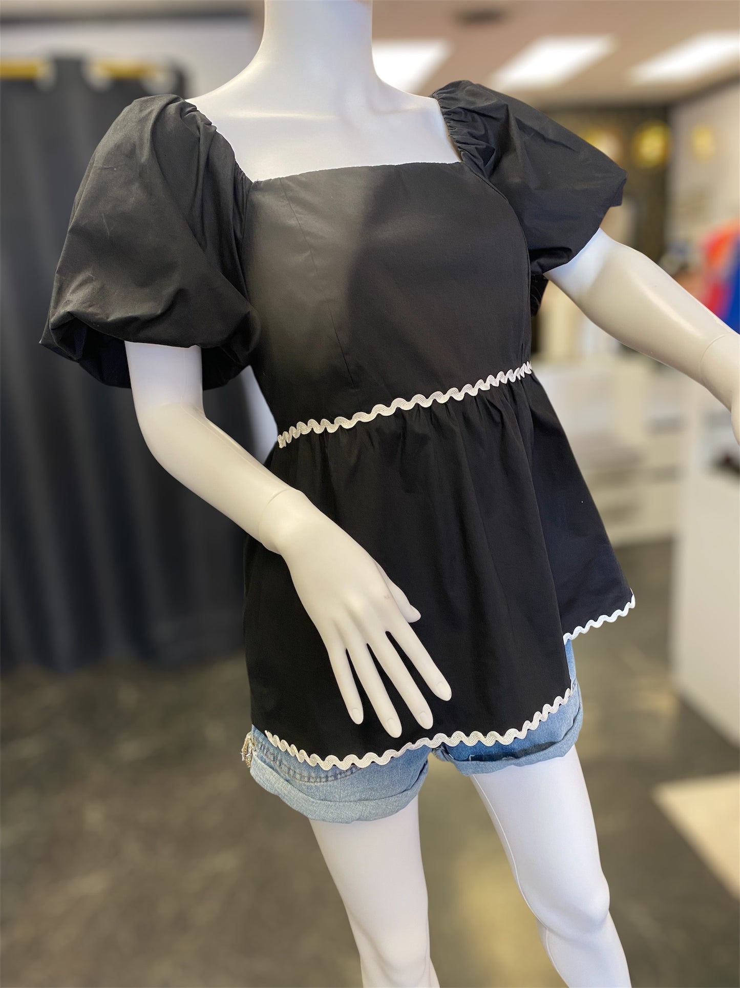 Wavy Ric Rac Detailed Babydoll Top