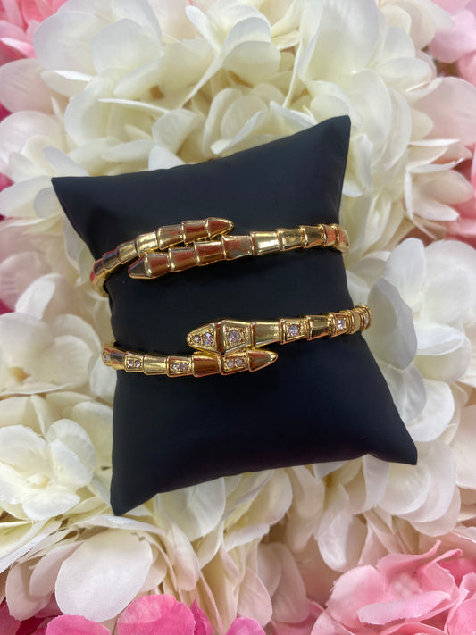 Snake 🐍 Cuff Bracelet (stackable)