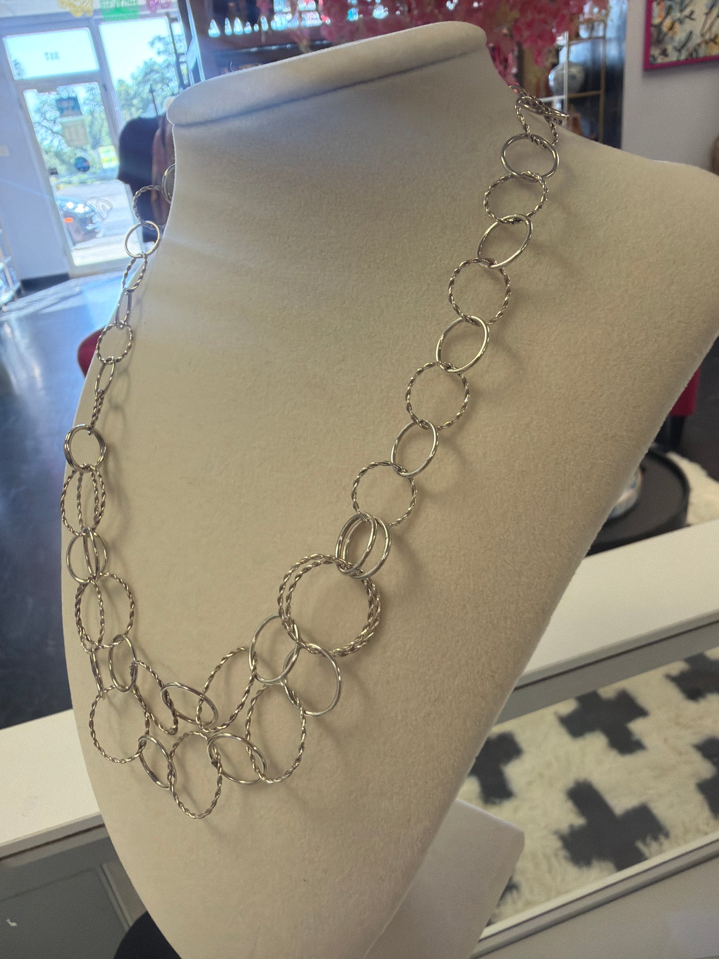 Sterling Silver Connecting Circles Necklace 18 inch