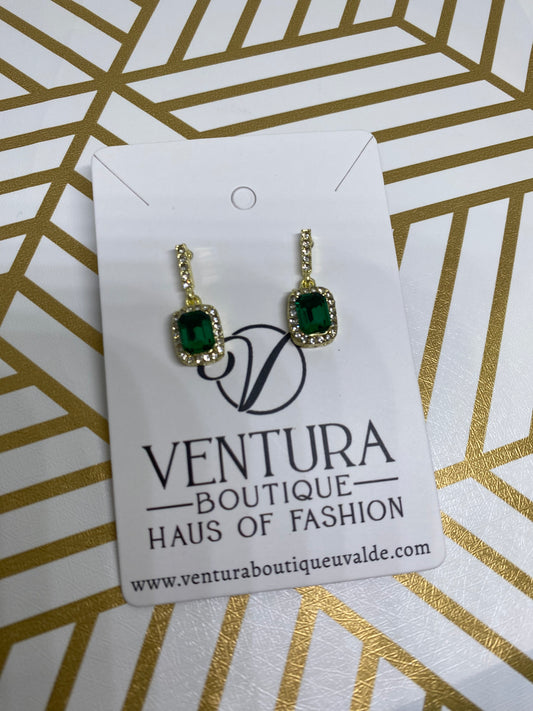 Emerald stud earrings