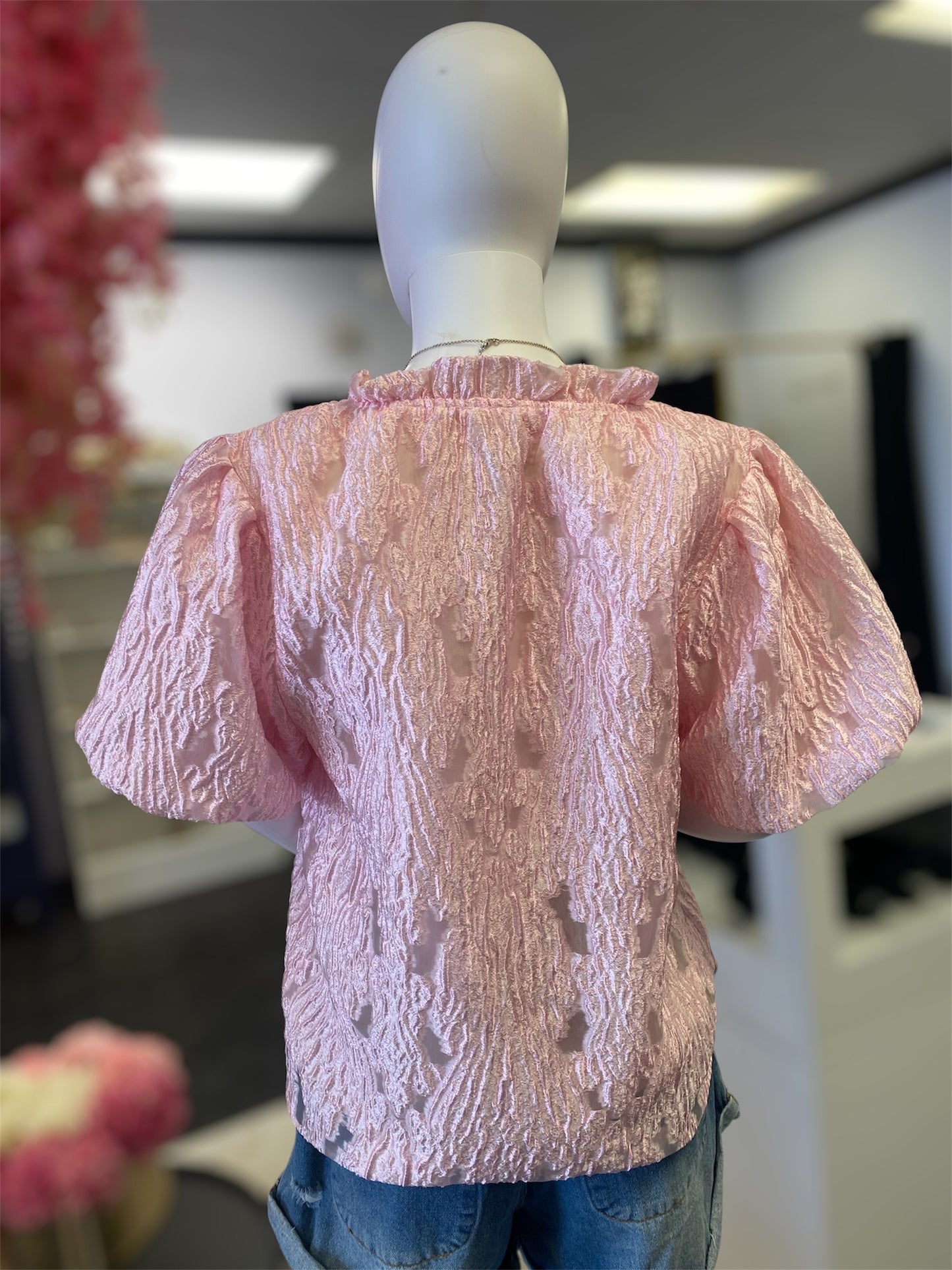 Short Puff Sleeve V-Neck Detailed Blouse
