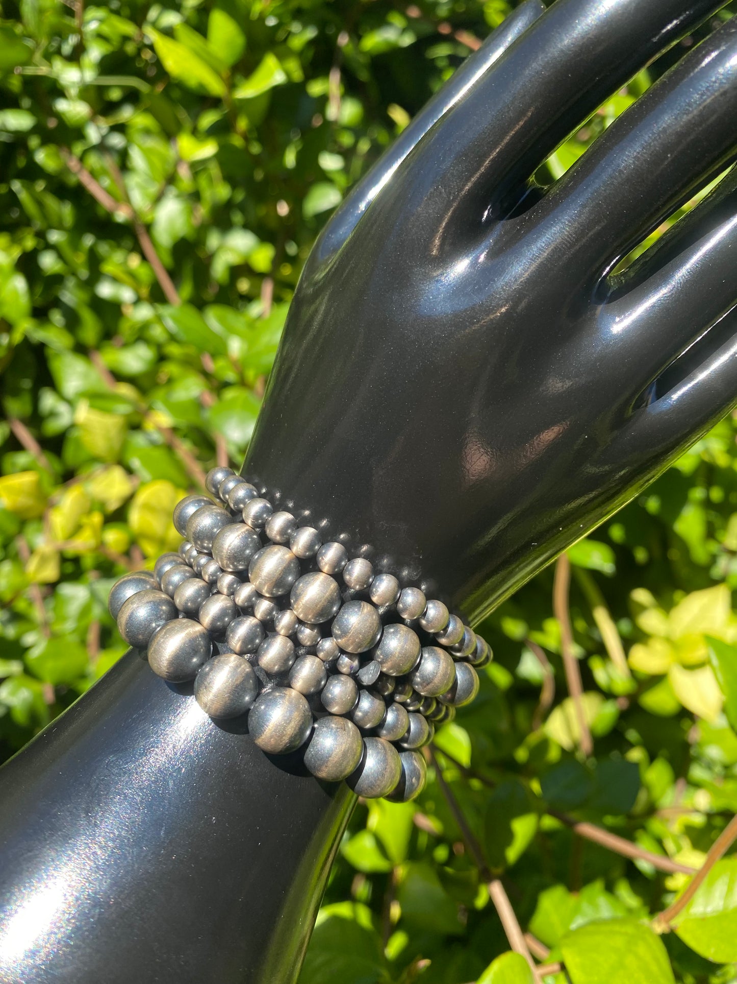 "NAVAJO STYLE" STERLING SILVER PEARLS STRETCH BRACELETS