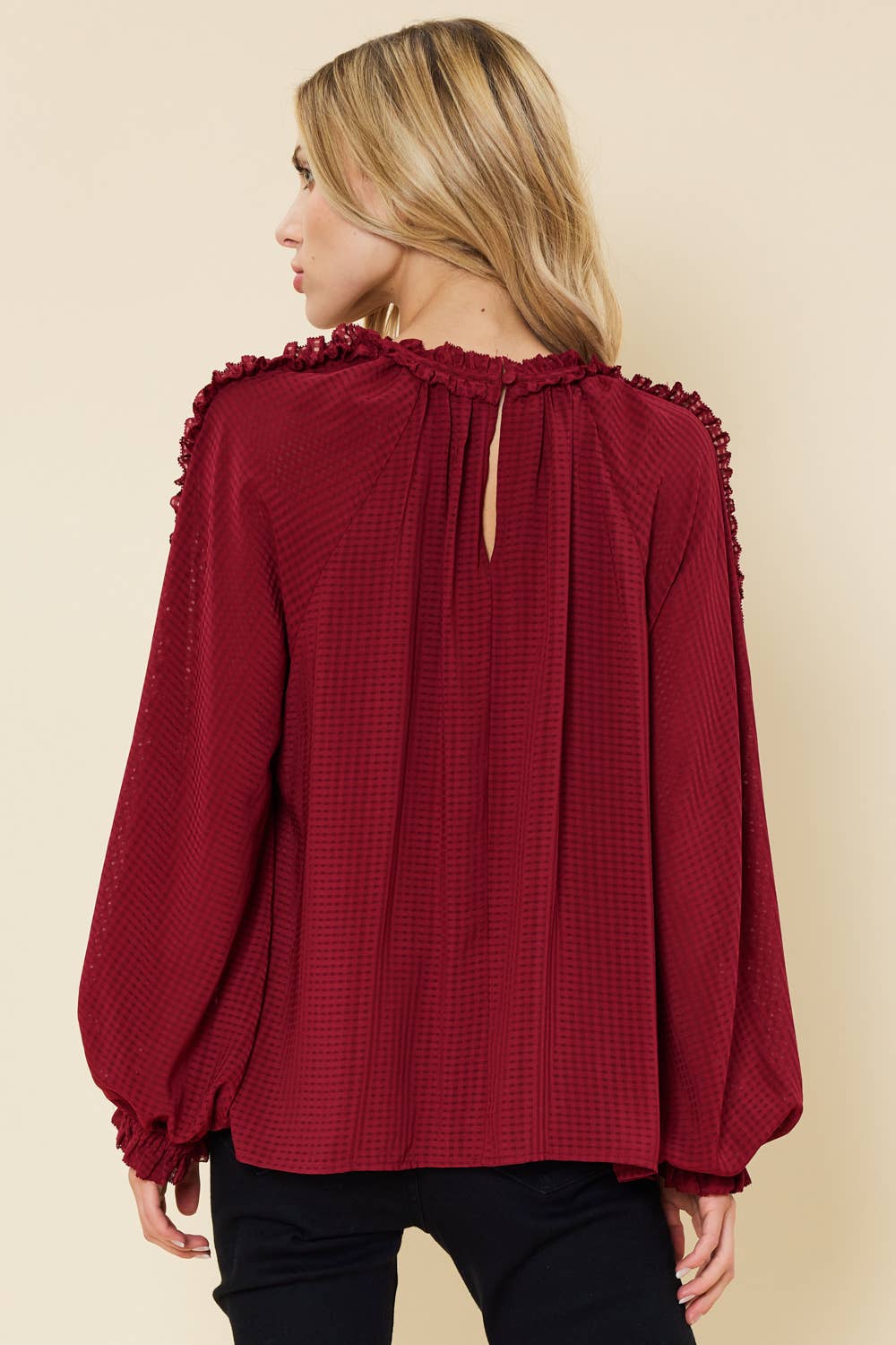 IT3464 - BURNOUT GINGHAM RUFFLED LONG SLEEVES TOP: BURGUNDY / S