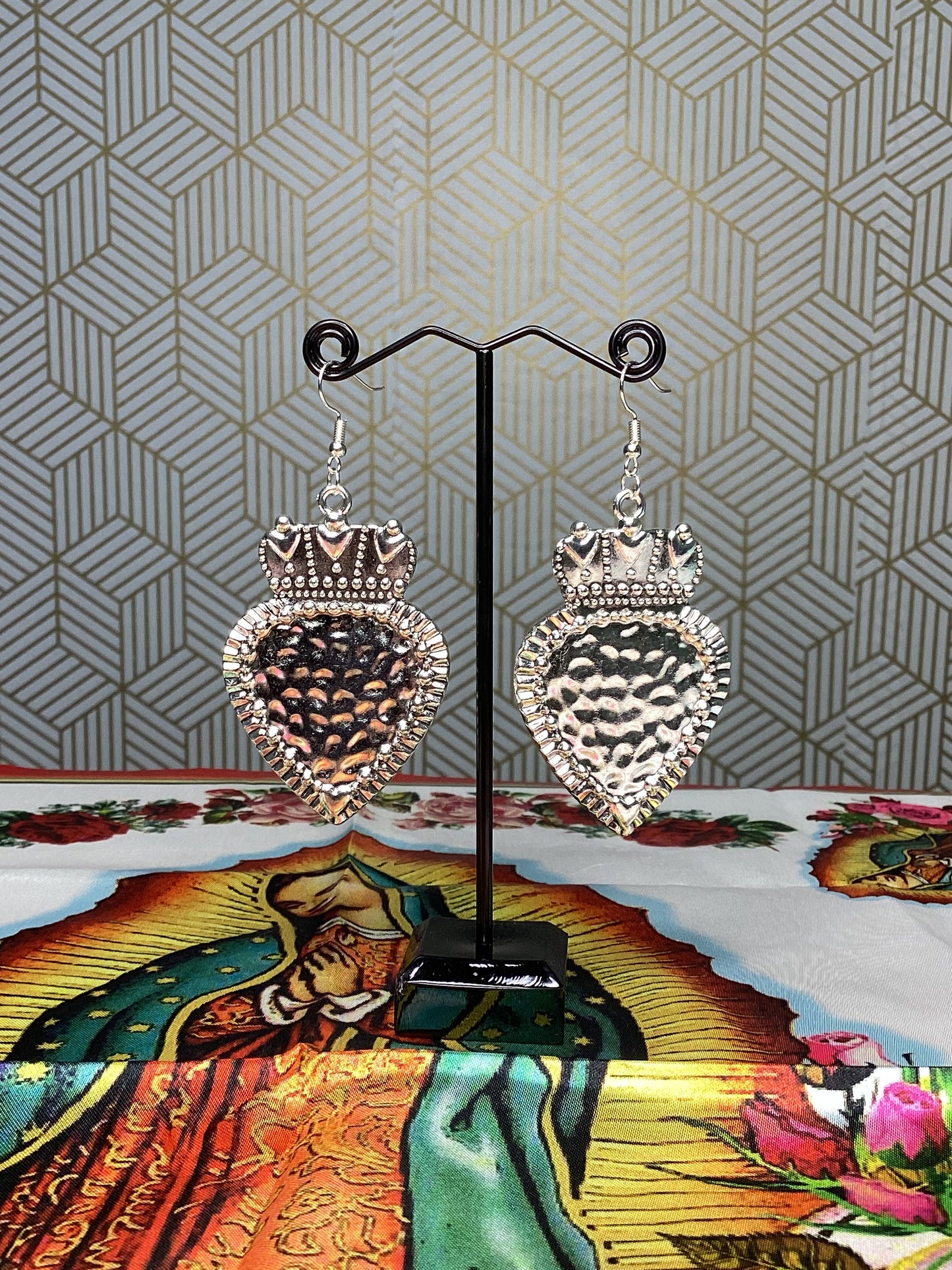 Queen Of Hearts Earrings