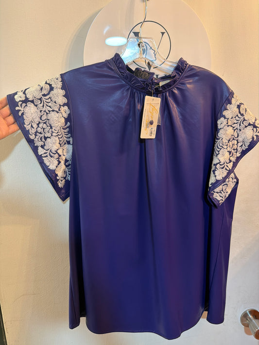 Resinger Top