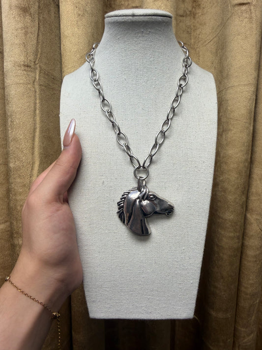Mighty Horse Necklace silver
