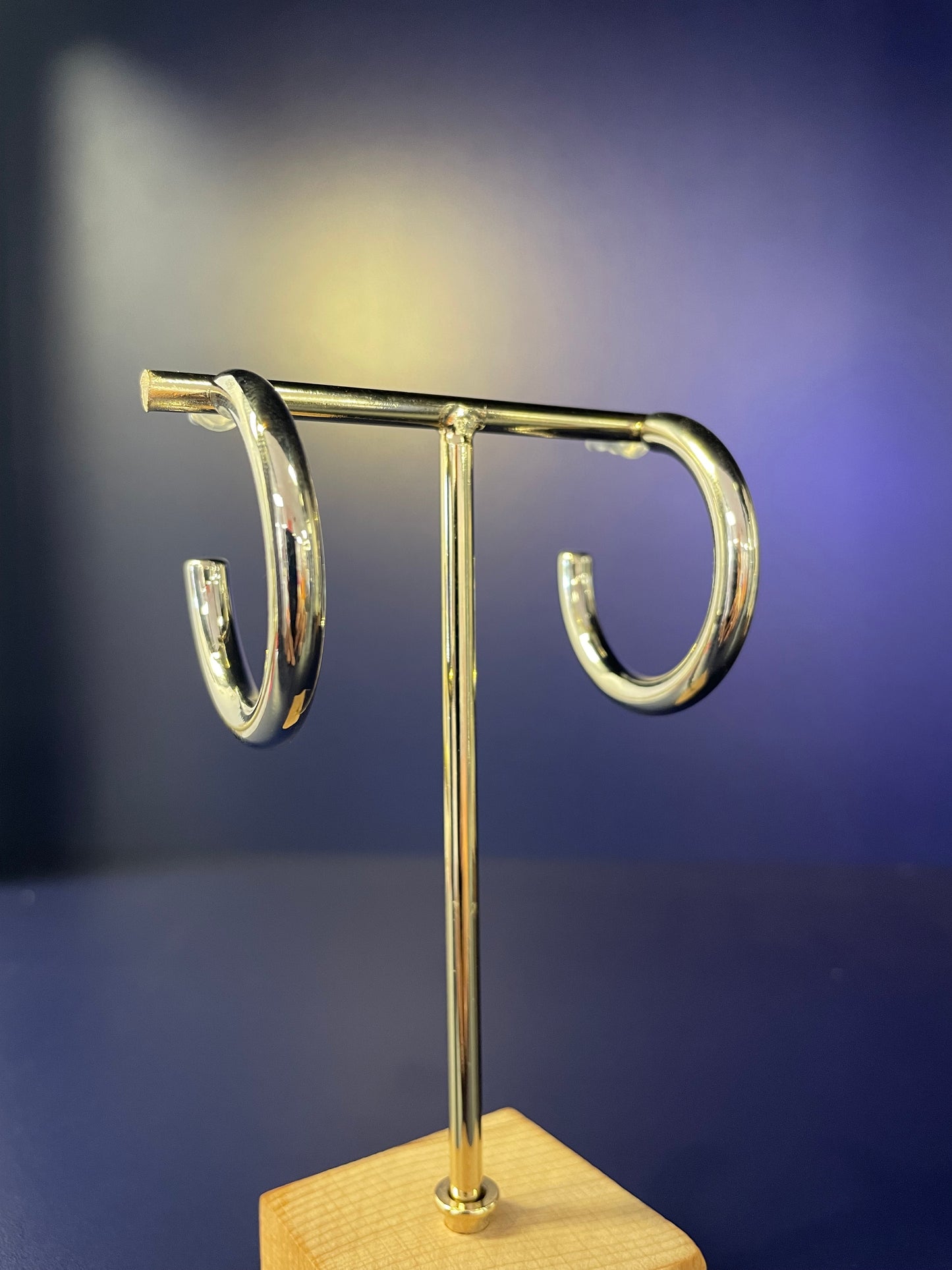 Classic Silver Hoop Medium