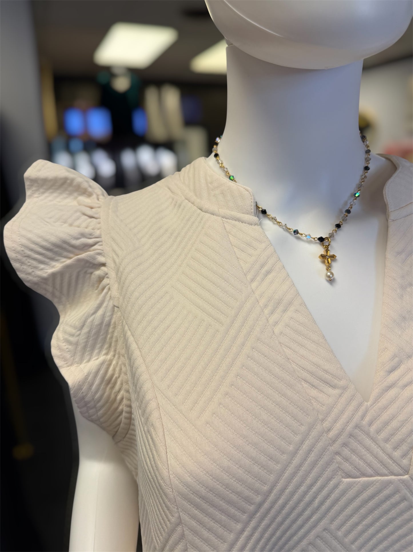 Criss Cross Lightweight Jacquard Split Neck Tiered Short Dress with Ruffle Sleeves