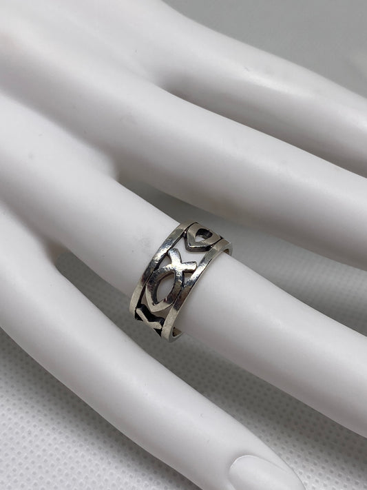 James Avery Retired Ichthus Fish Ring Size 6