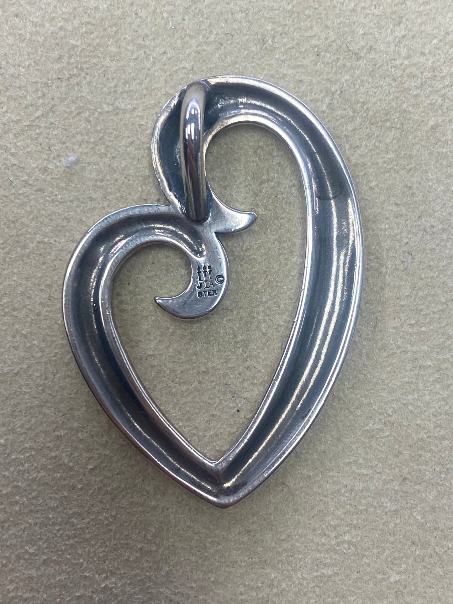 James Avery Mothers Love Pendent