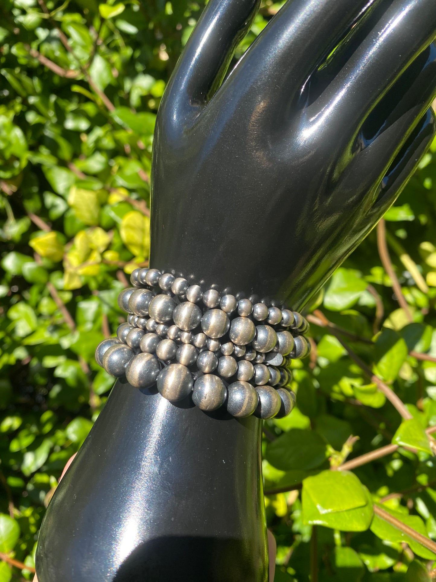 "NAVAJO STYLE" STERLING SILVER PEARLS STRETCH BRACELETS