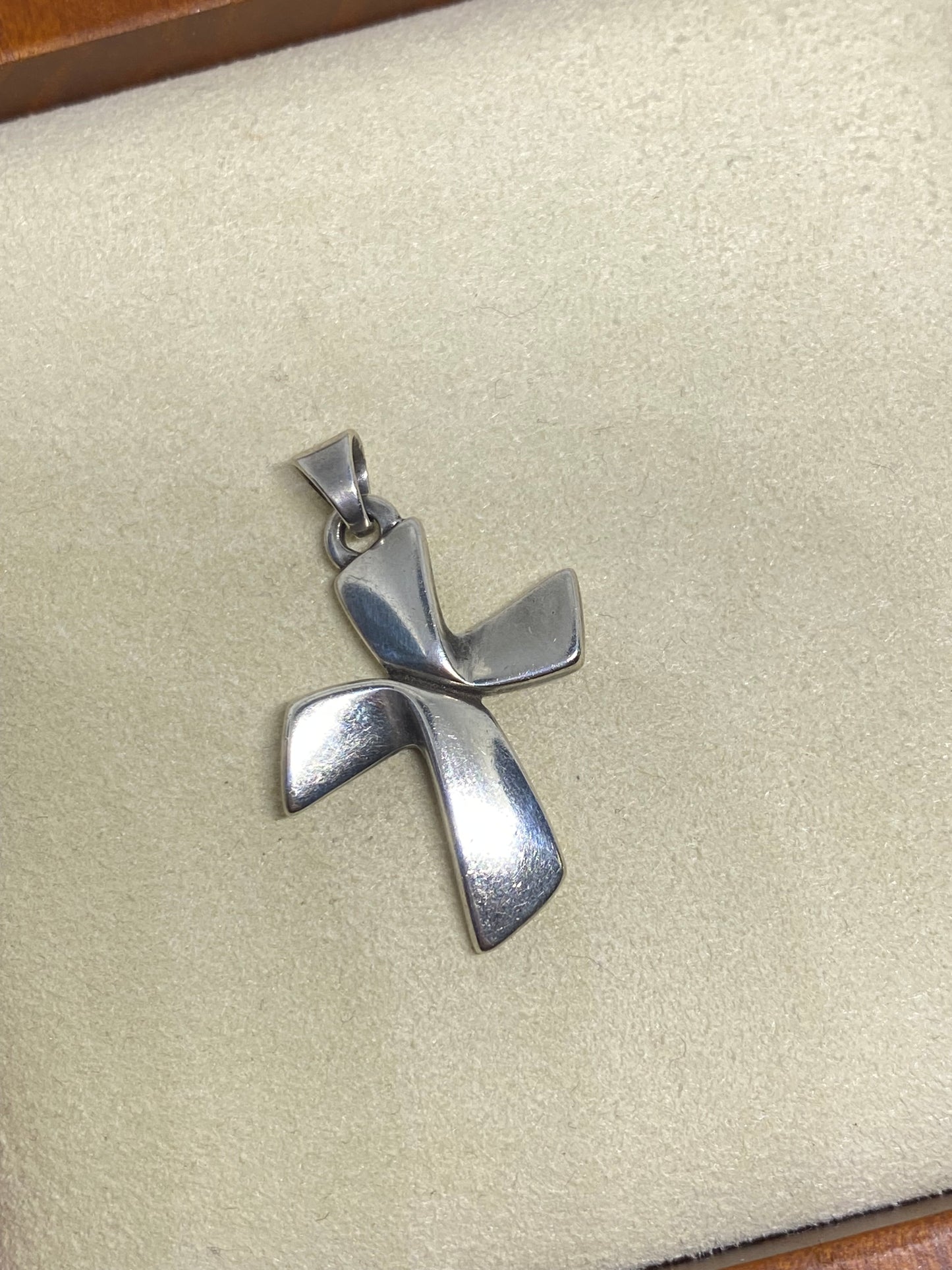 James Avery Retired Ribbon Cross Pendant