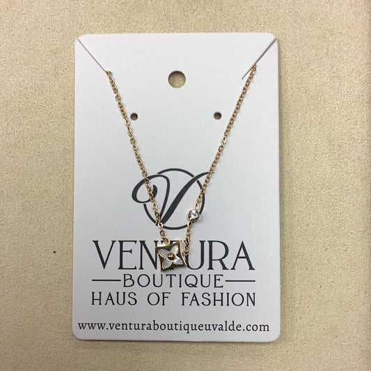 Clover Necklace